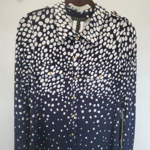 NWT BCBG MaxAzria Navy & White Stretch Snap Front Shirt with Epaulettes sz PXL